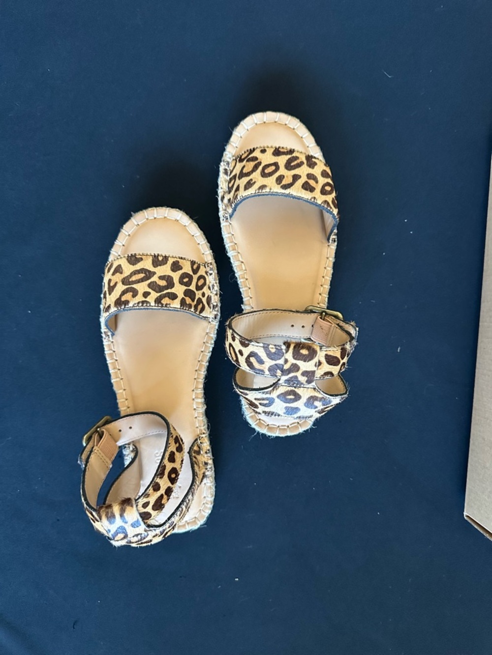 Soludos Cadiz leopard Tan Leather Espadrille Sandals with Black Trim 5.5 pony